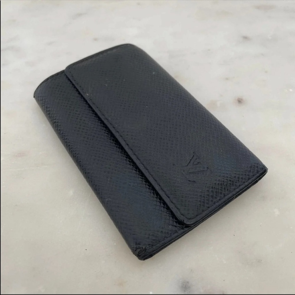 Authentic Louis Vuitton Epi 6 Key Holder Case